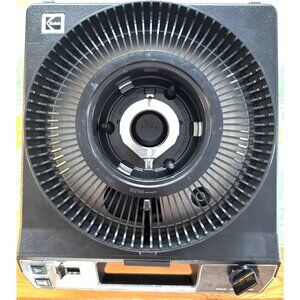 Kodak Carousel 4200 Slide Projector New Bulb Works Great V. Good Condition